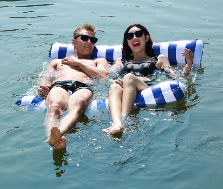 Premium Swimming Pool Float Hammock, Multi-Purpose Inflatable Hammock,Water Hammock Lounge(red,blue,orange)