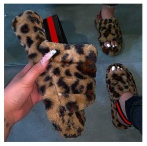 Women Fur Wedge Slippers 01